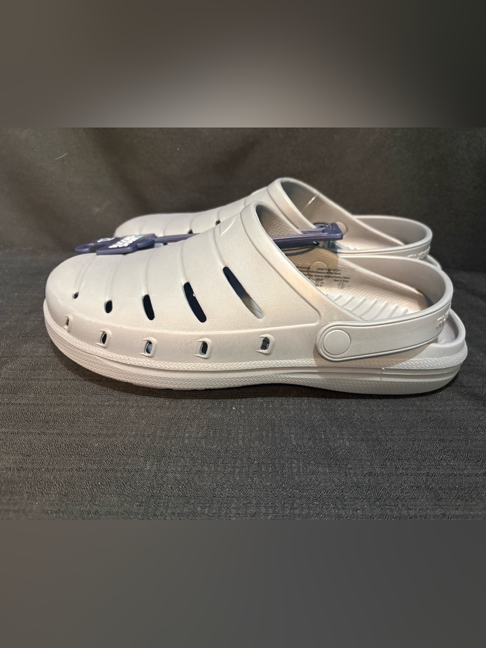Rugged Shark Men's Size 12 Cove Clogs Gray NWT